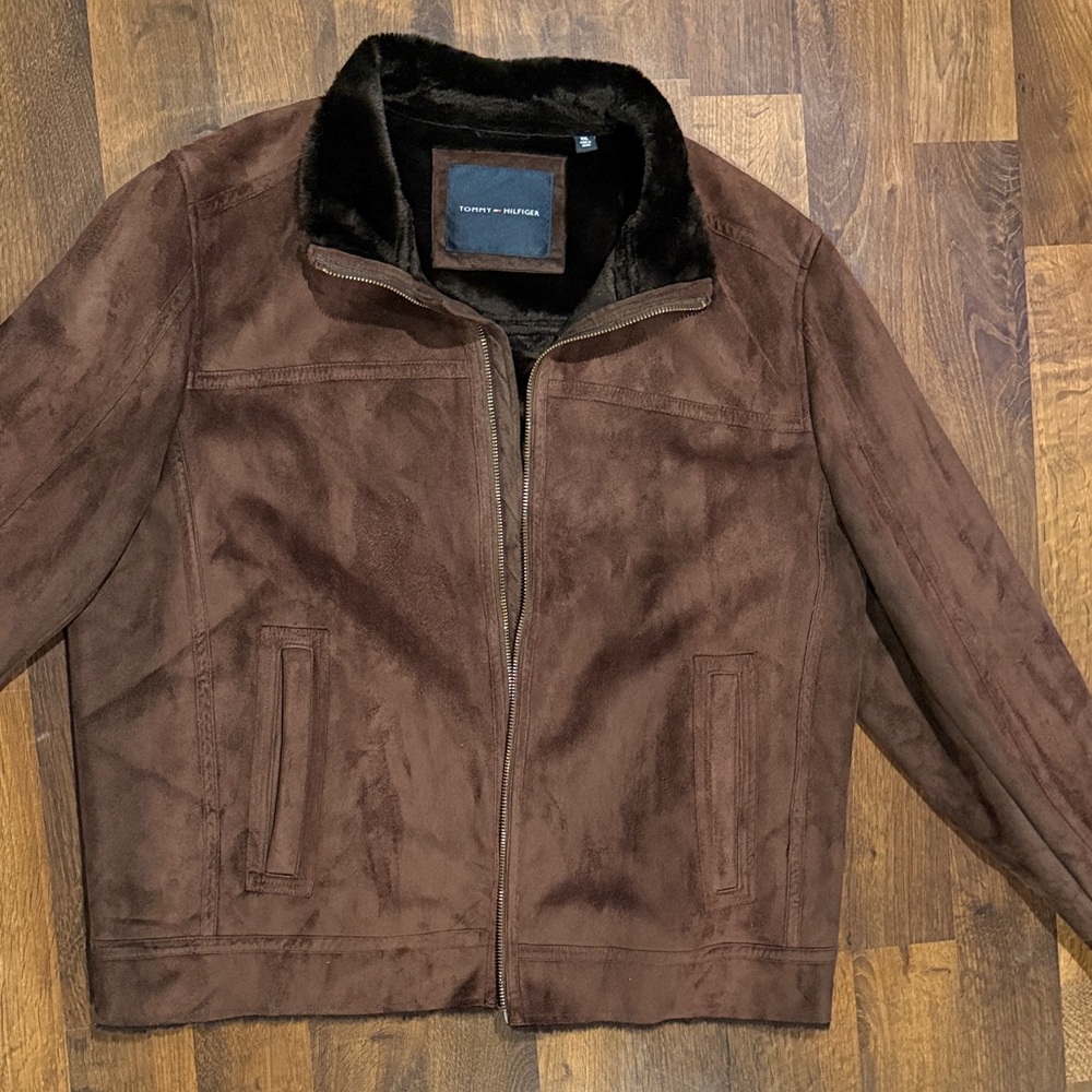 VINTAGE Tommy Hilfiger Dark Brown Faux Fir Zip-Up Jacket (size XXL)